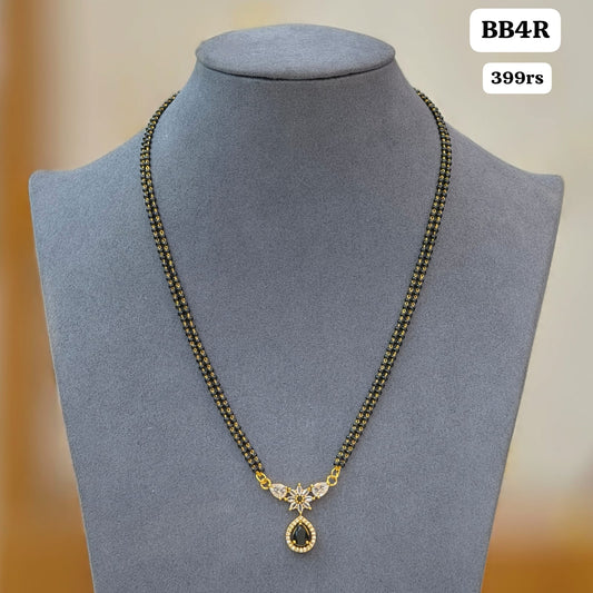 Short black beads