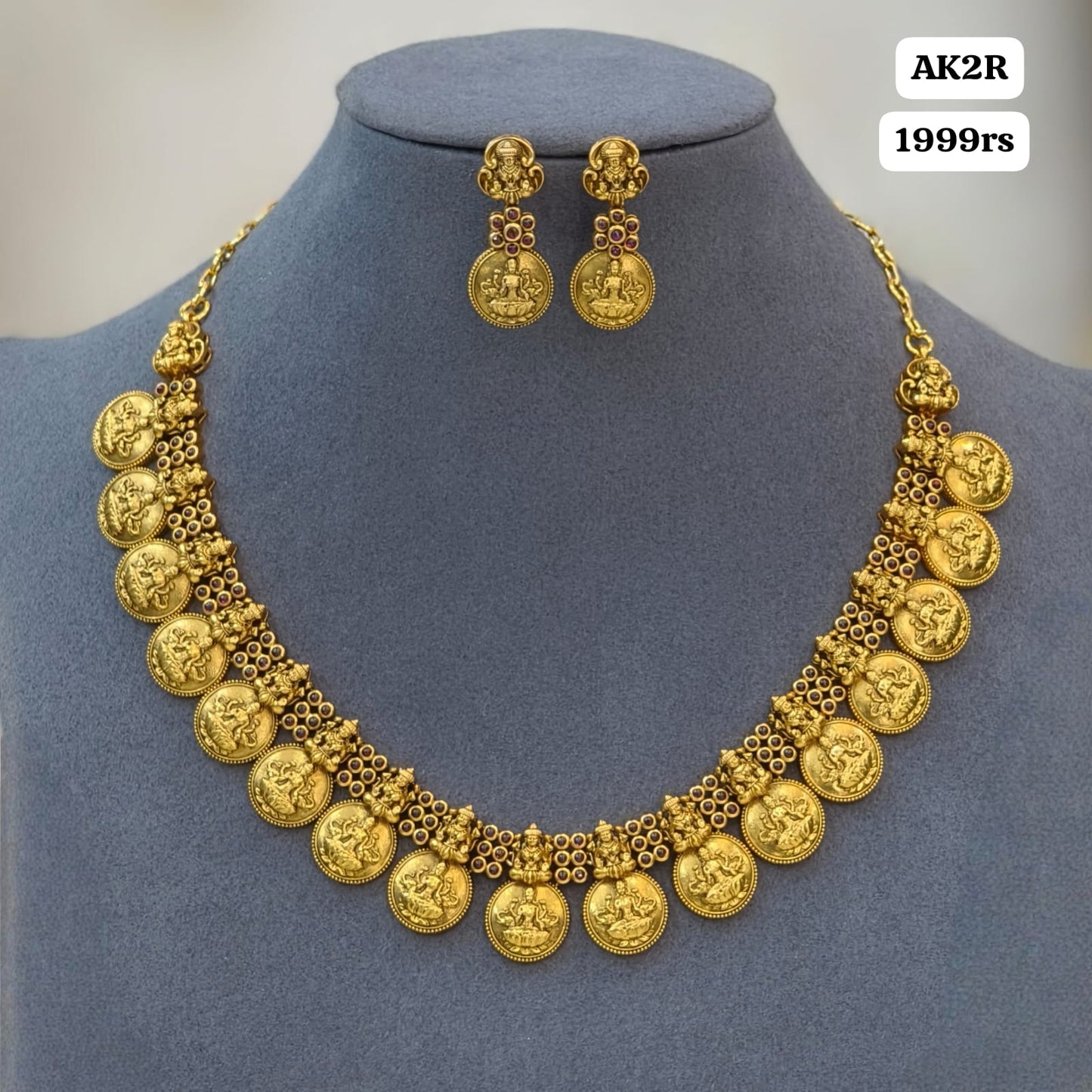 Laxmi Short Neckset