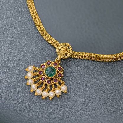 Simple Nanu patti with Earrings