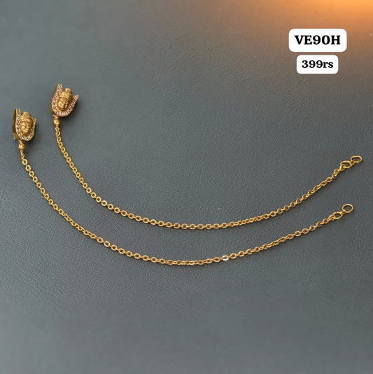 Pendant with single Iine Earchains