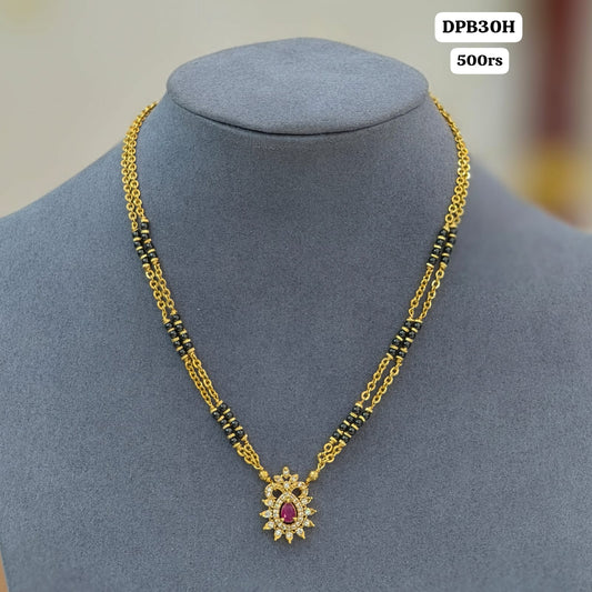 2 lines Short black beads