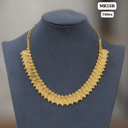 Micro gold short Necklace