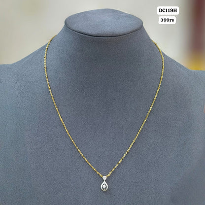 Diamond pendant with simple Chain