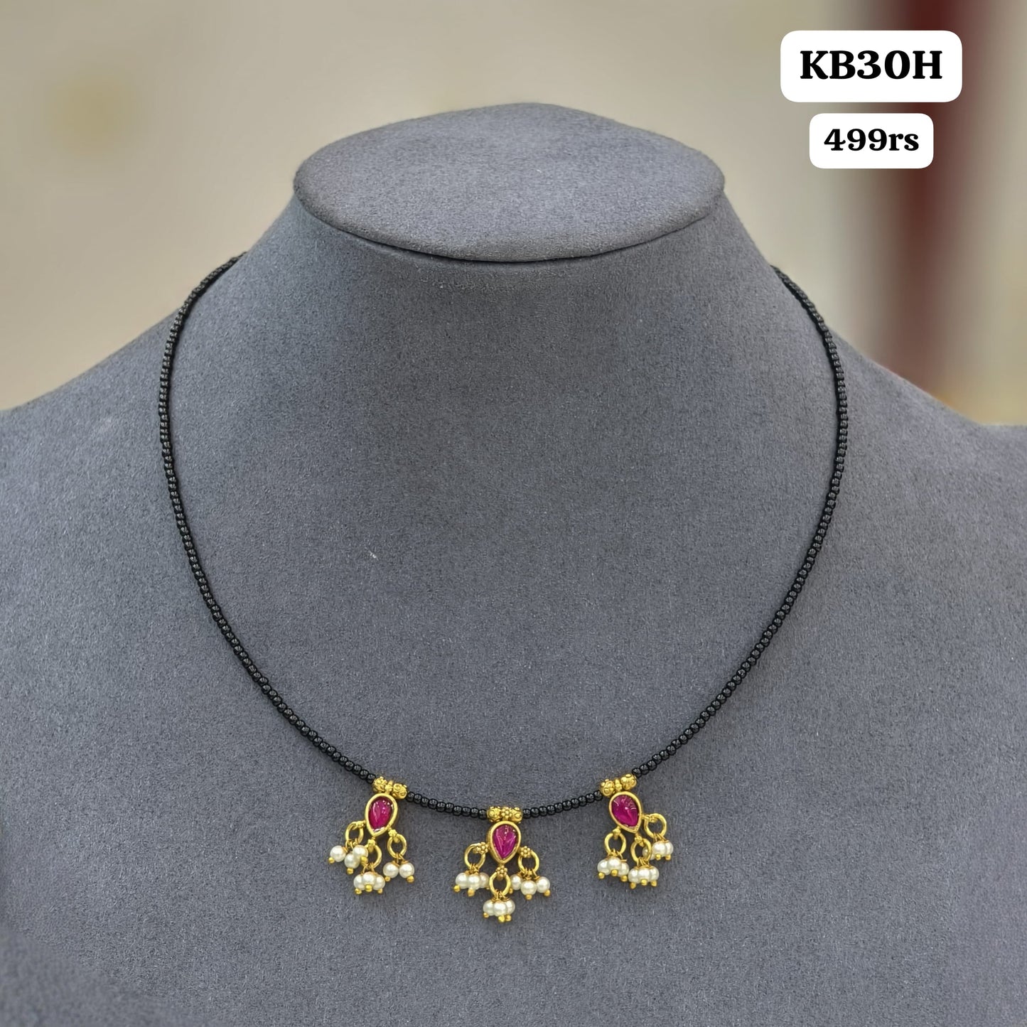 Kundan Invisible black beads