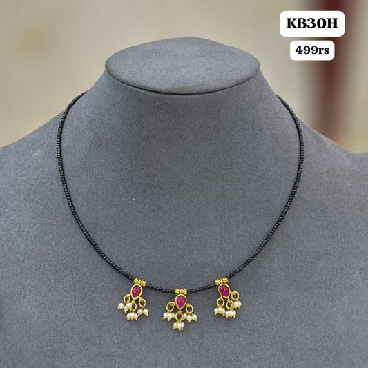 Kundan Invisible black beads