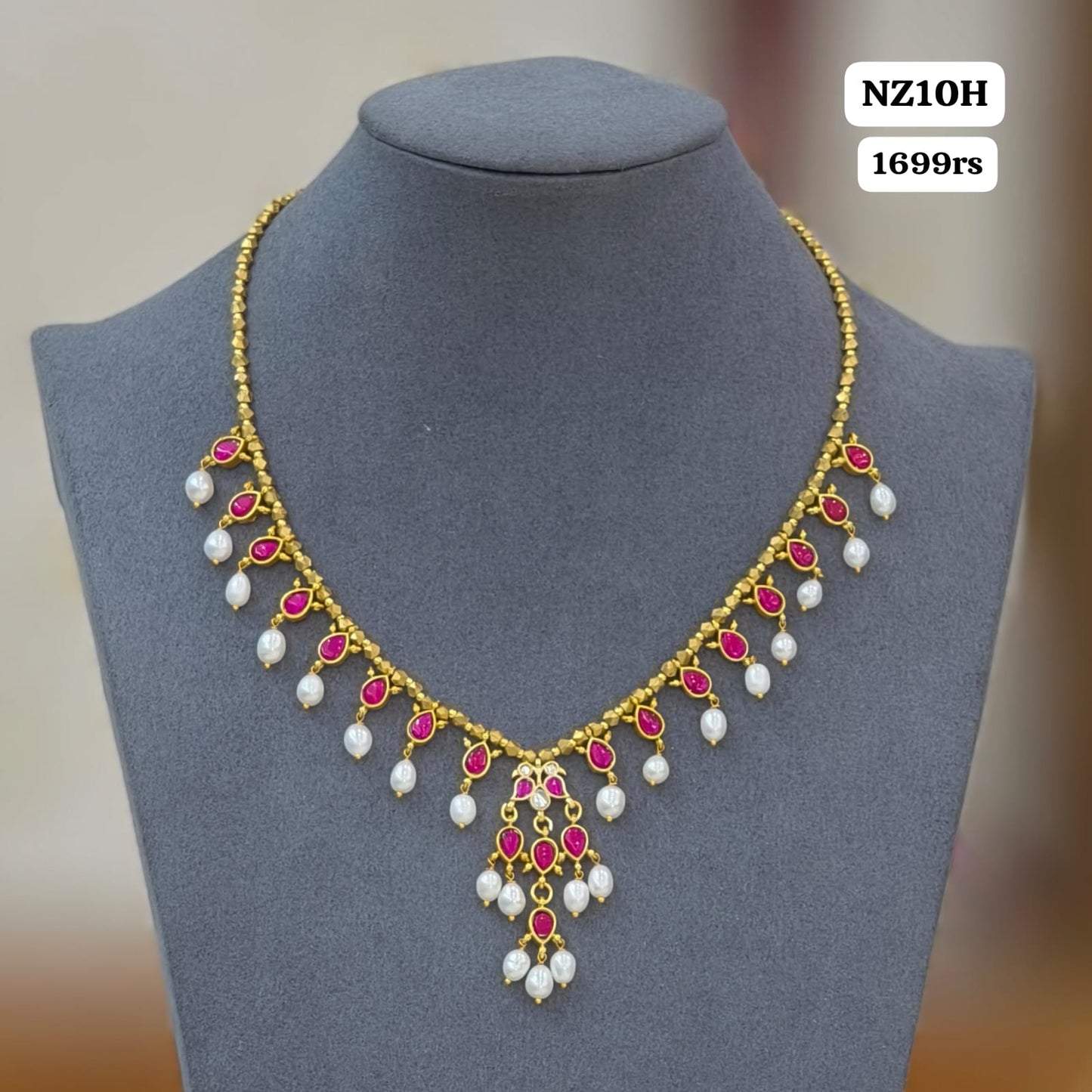 Kundan chain