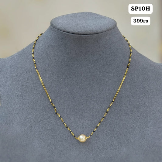 Short black beads