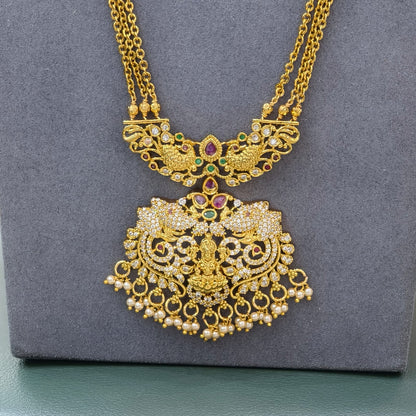 Pendant with 3 lines Chandraharam