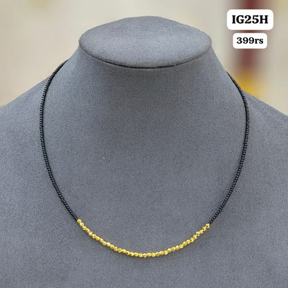 Invisible Short black & Gold beads