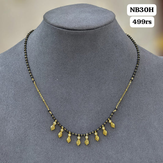 Short black beads