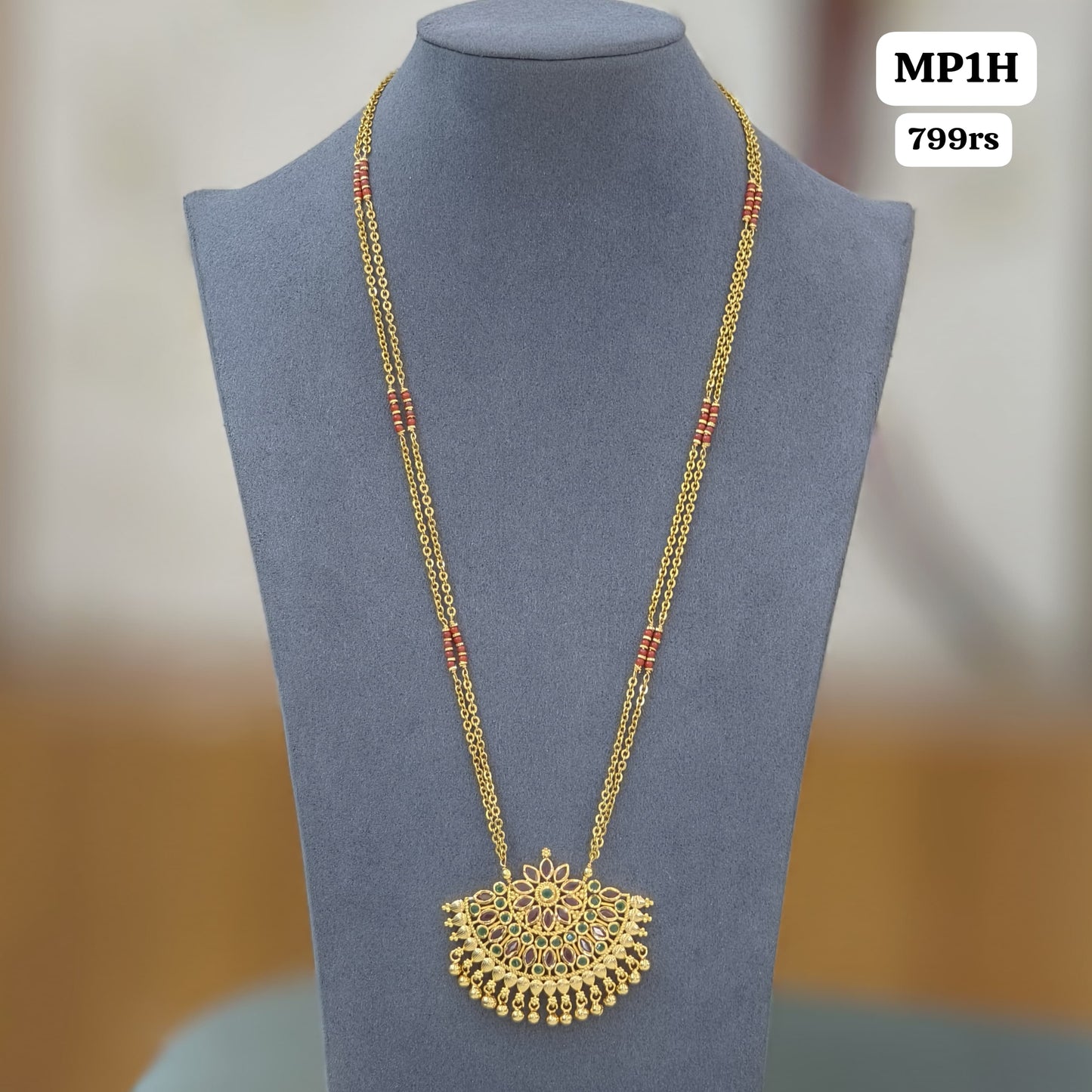 Micro gold pendant with pagadam Chain