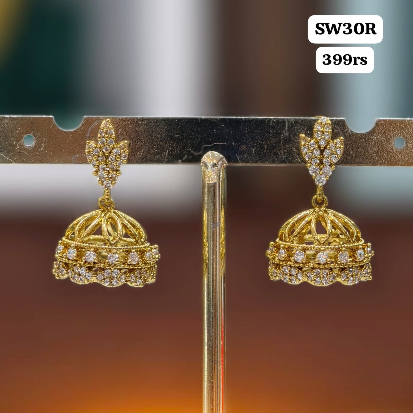 White stone small butta Earrings