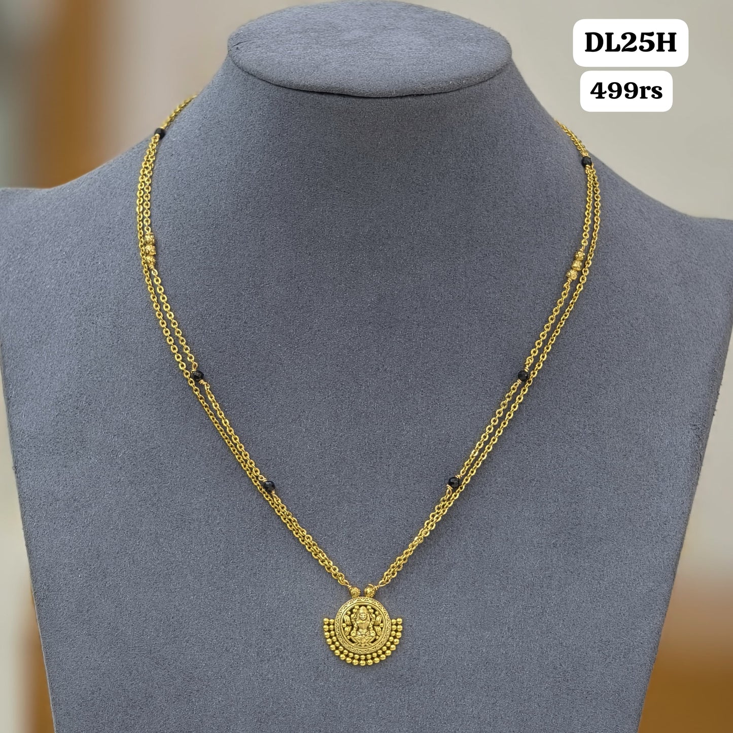 Laxmi Short black beads