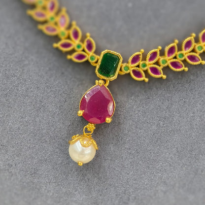 Micro gold Finishing Short Neckset (Ruby stone)