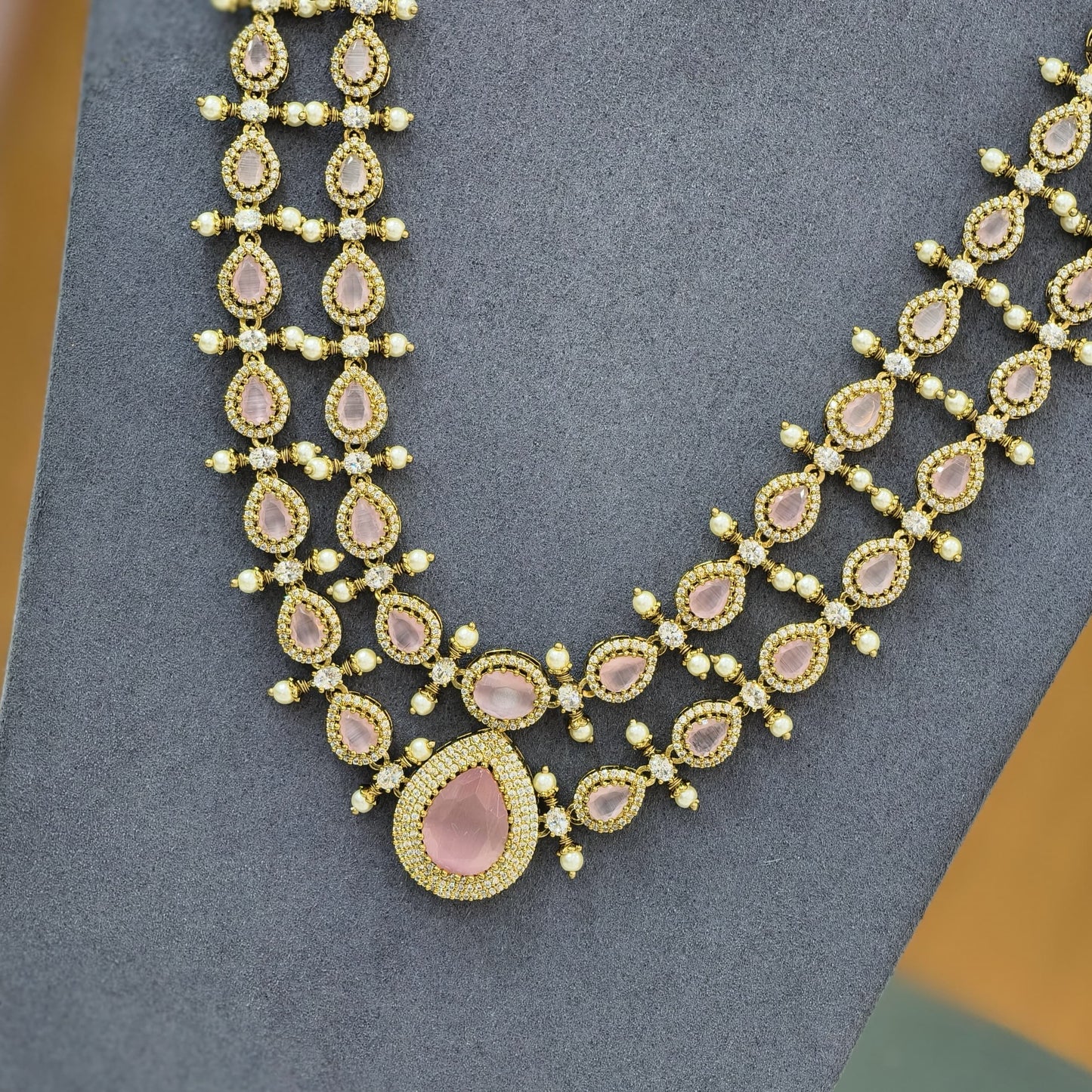 Double layer Long Neckset (Pink& White)
