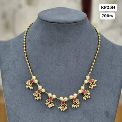 Kundan pendant with Nakshi beads Chain