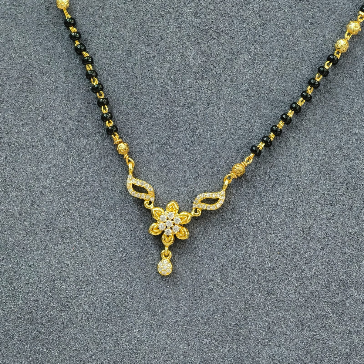 Short black beads