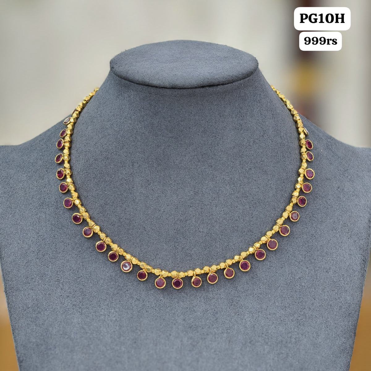 Ruby Neckset