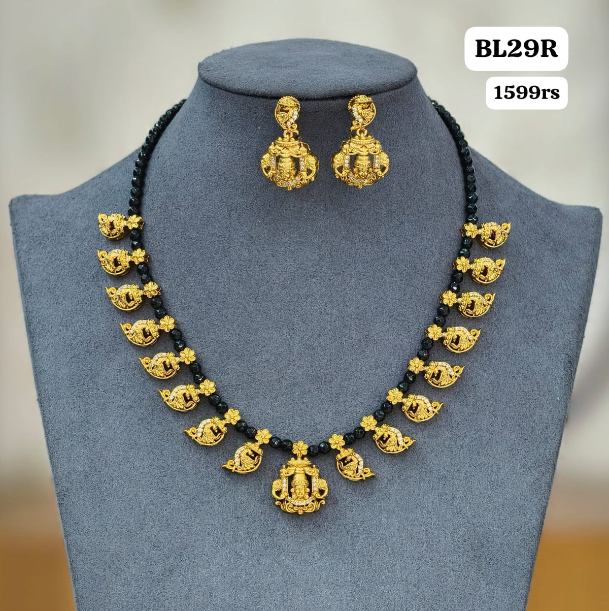 Laxmi Devi beads NECKSET - H