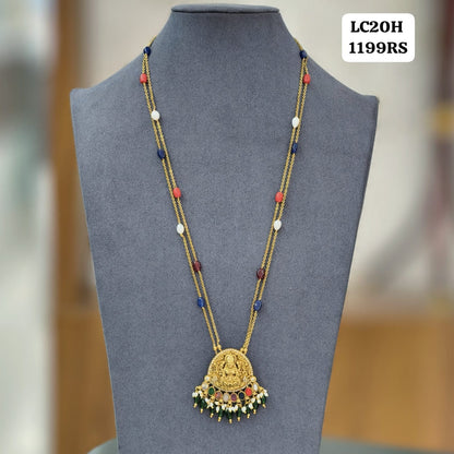 Pendant with chandraharam chain