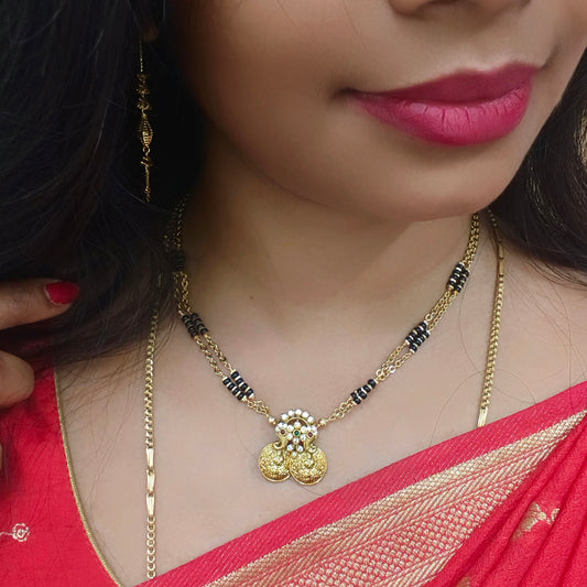 Lakshmi kasu pendant with 2 lines black beads