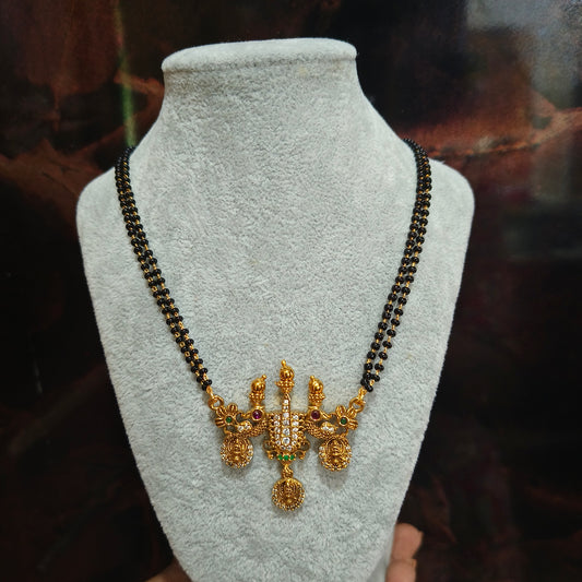 Thirunamala pendant with 2 lines black beads