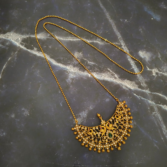 Antique pendant long chain