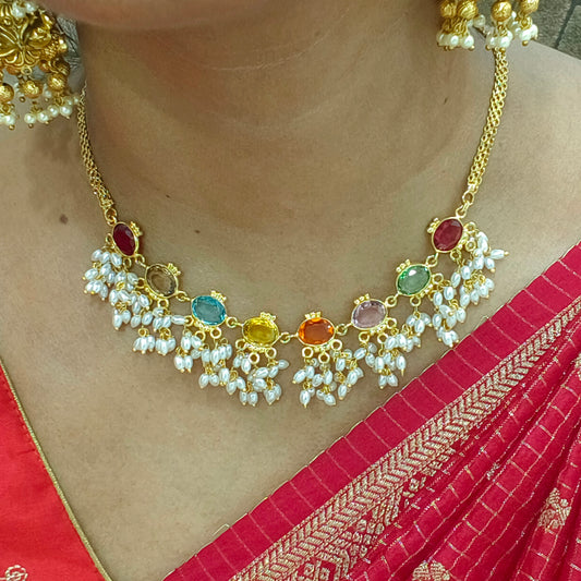 Multi stones neckset