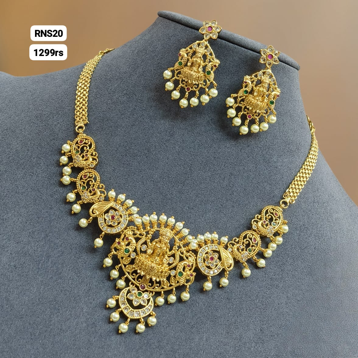 Antique Gold Finish Temple Neckset