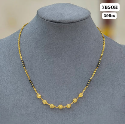 7 Ball short black beads