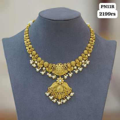 Nakshi Short Neckset