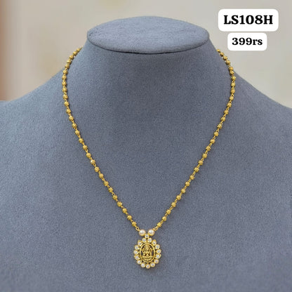 Laxmi pendant with nakshi ball chain