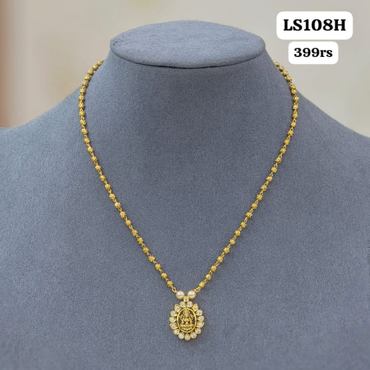 Laxmi pendant with nakshi ball chain