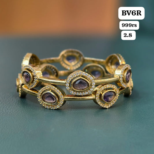 Bangles (2.8)