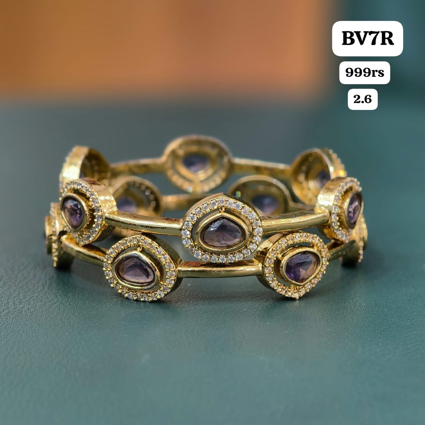 Bangles (2.6)