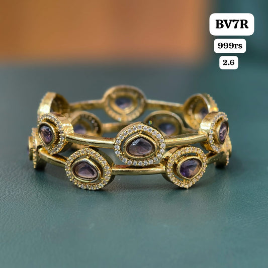 Bangles (2.6)