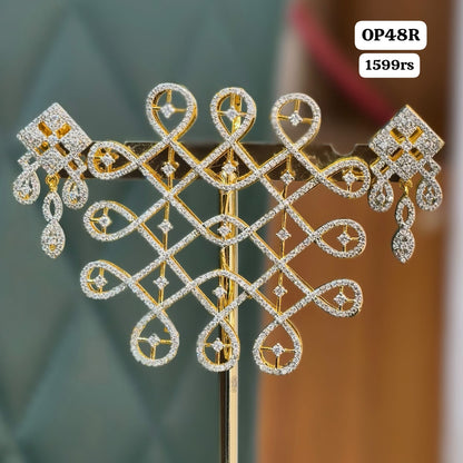 Diamond pendant with Earring