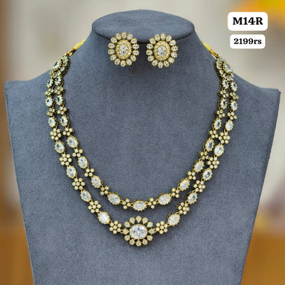 White Stone Short Neckset (MOISSANITE)