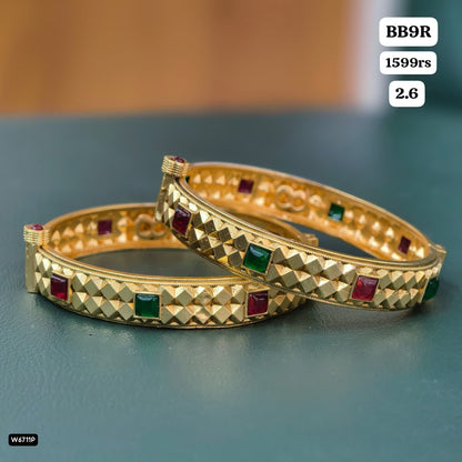 Bangles (2.6)