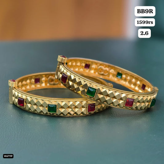 Bangles (2.6)