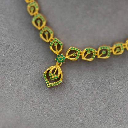 Green stone Short Neckset
