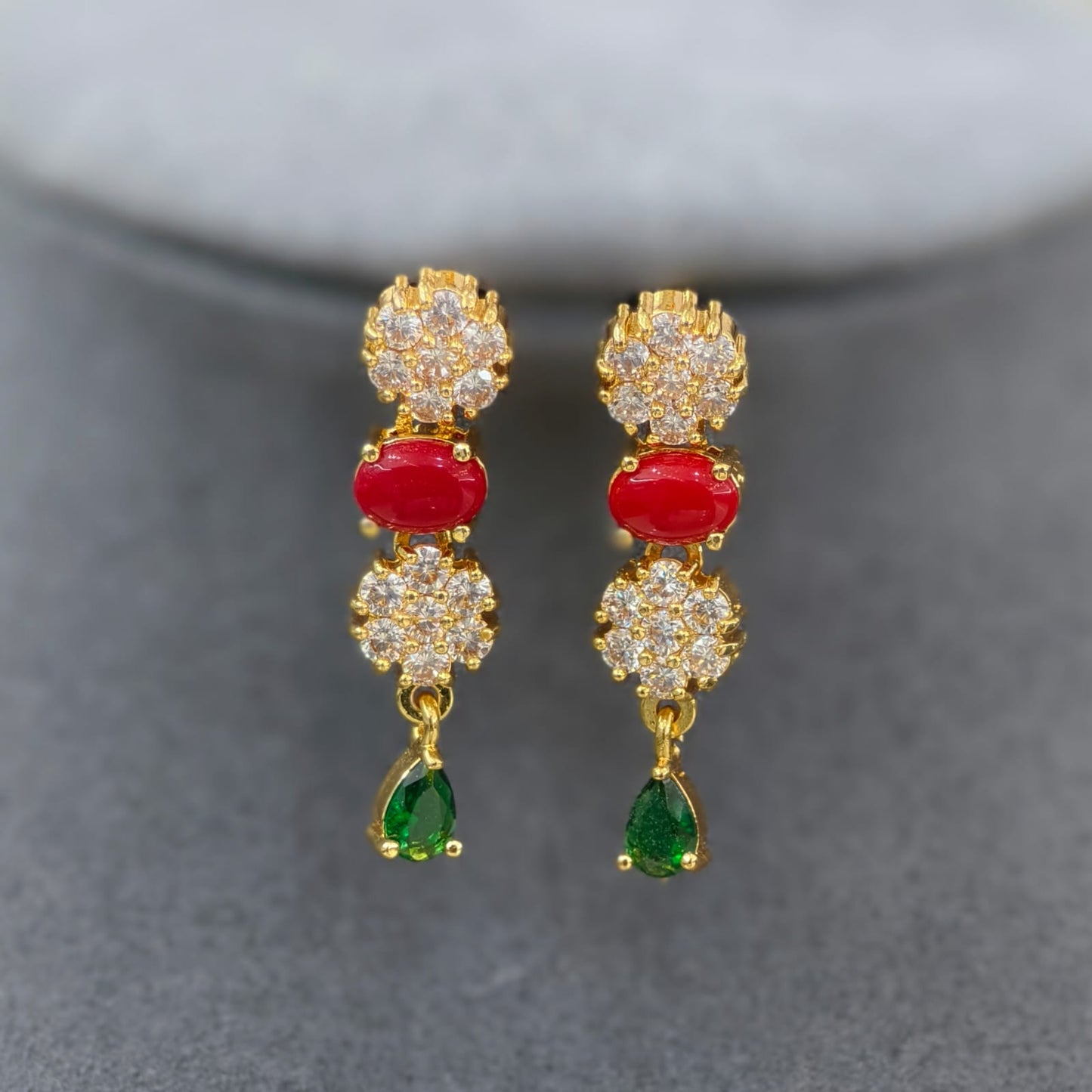 Multi Stone Short Neckset