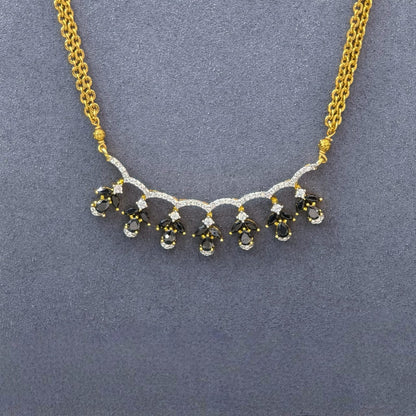 Pendent with black beads with chain