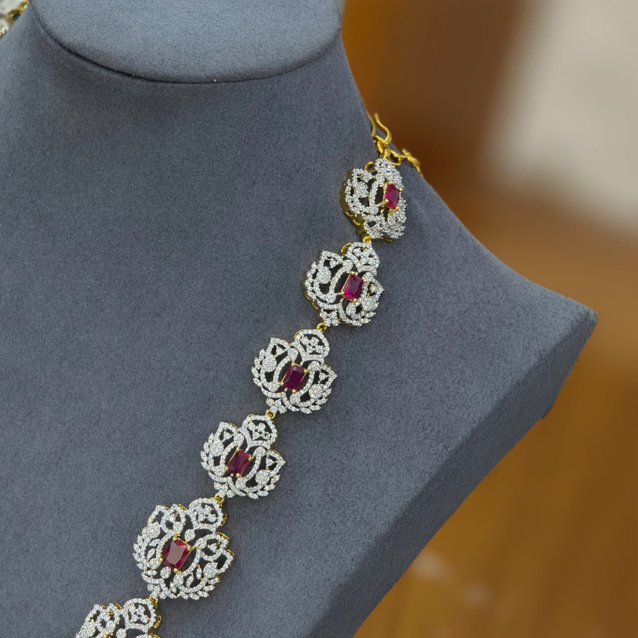 Diamond Long Neckset (Pink)