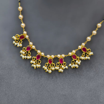 Kundan Short black beads