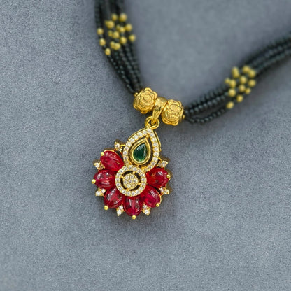 Ruby Flower short black beads