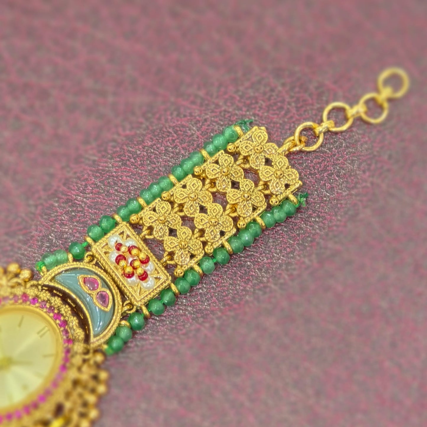 Jadav Kundan watch
