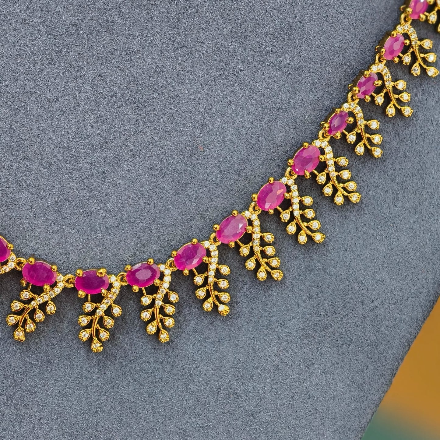 Pink Long Neckset