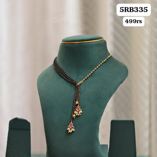 String black beads