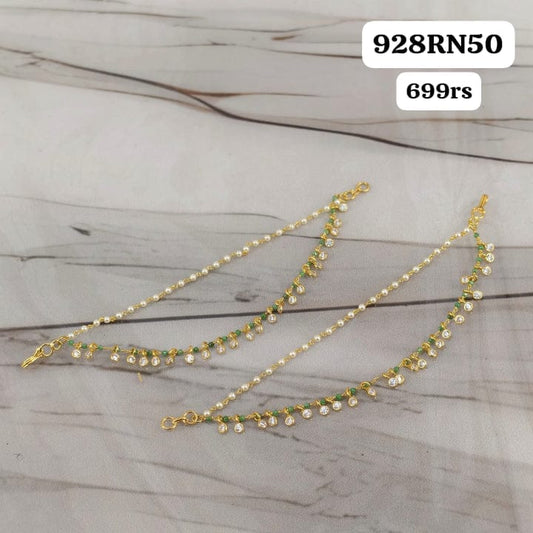 Ear chain (green)
